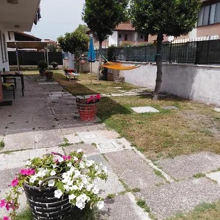 Garden Apartman